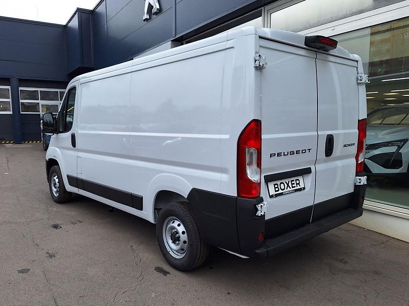 Peugeot Boxer (2026) FG 3000 L2H1 BHDi 120k MAN6 - fotka 4 z 17