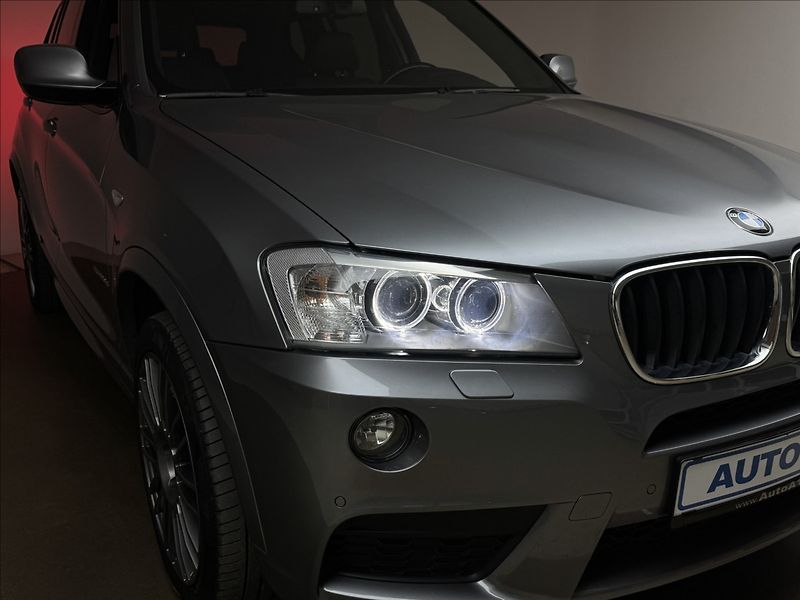 BMW X3 2,0 4X4 DPH M 2XKOLA NAVI ČR - fotka 31 z 36