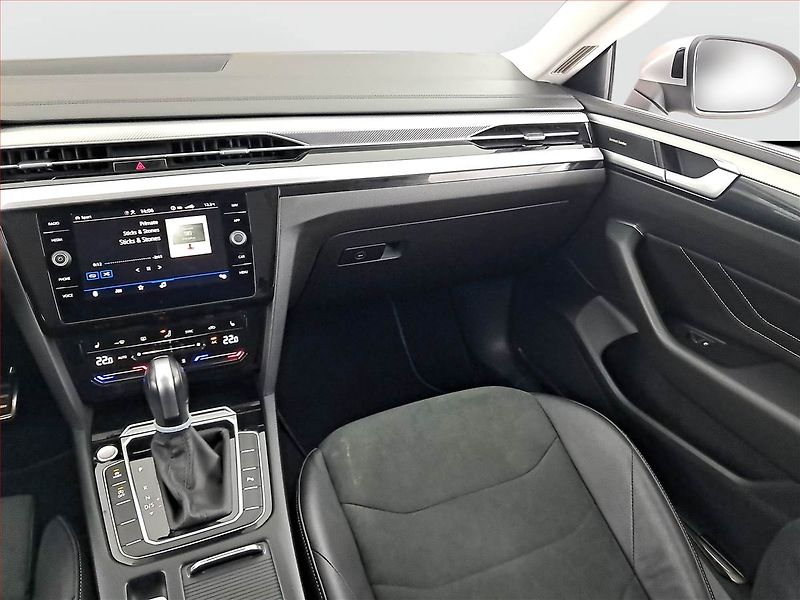 Volkswagen Arteon (2023) Elegance 2.0 TSI 4Motion - fotka 8 z 21