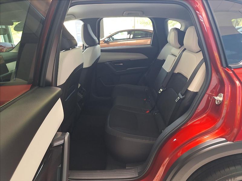Mazda CX-5 (2026) 2,5 G 141ps 6AT AWD Exclusive- - fotka 5 z 16