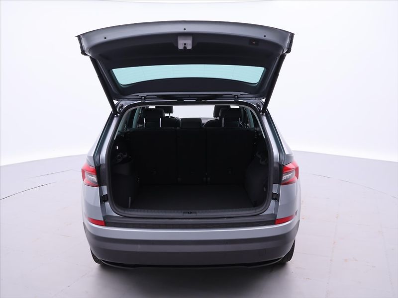 Škoda Kodiaq 2,0 TDI DSG 4x4 Style Plus DPH - fotka 9 z 36