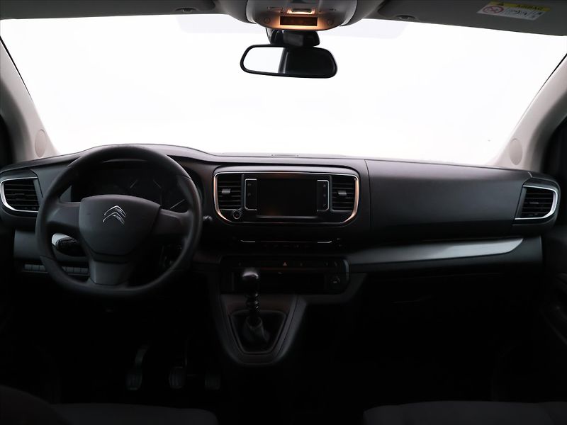 Citroën SpaceTourer 2,0 HDI 110kW Shine 8-Míst - fotka 25 z 32