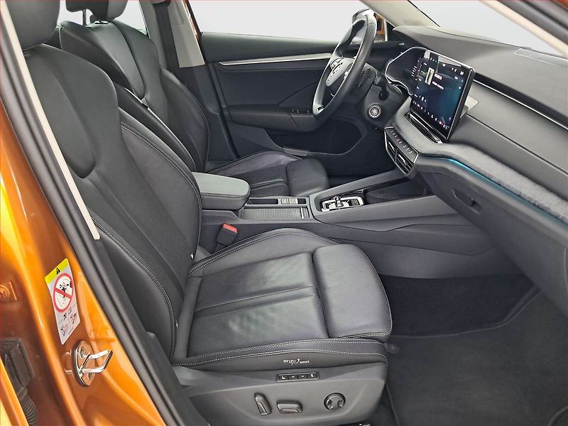 Škoda Octavia (2024) First Ed. Ultimate 2.0 TDI - fotka 9 z 19
