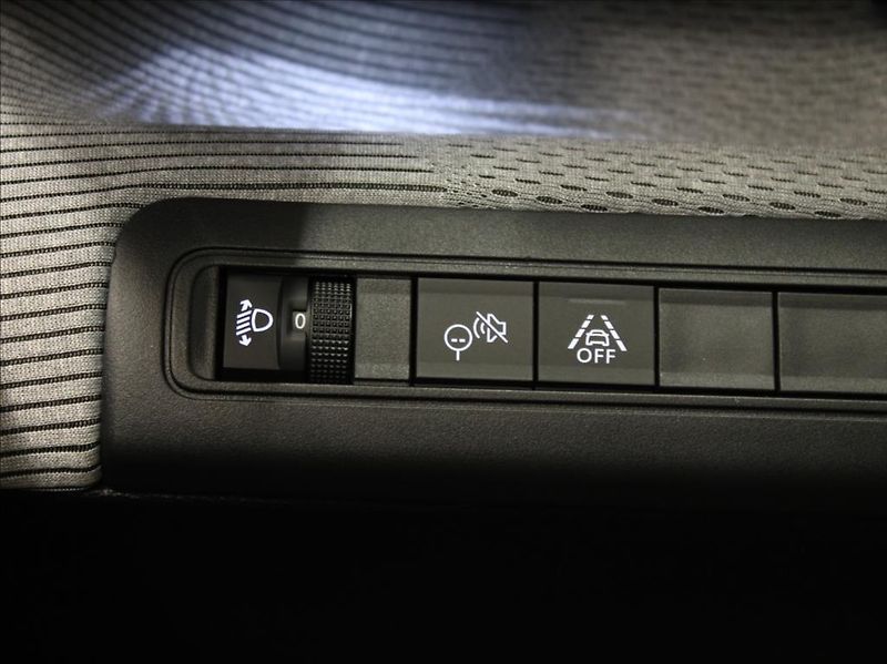 Citroën ë-C3 Aircross 0,1 44kWh MAX  Výprodej! - fotka 16 z 21