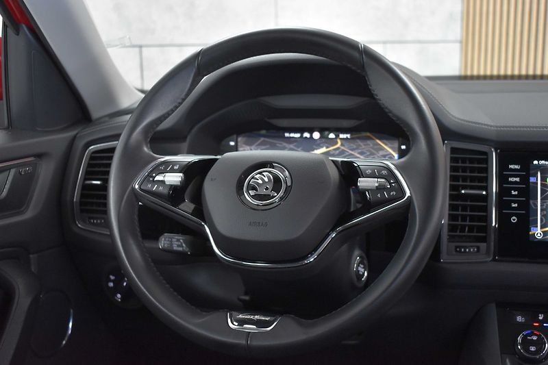 Škoda Kodiaq TDI 147kW 4x4*L&K*TAŽNÉ*ČR 1.M - fotka 21 z 51