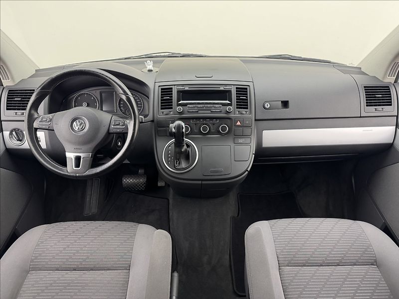 Volkswagen Multivan 2,0 TDi 132kW DSG 4X4 AC TAŽNÉ - fotka 7 z 33