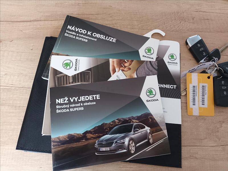 Škoda Superb 2,0 TDI,4X4,Sportline,ČR,DSG, - fotka 49 z 50