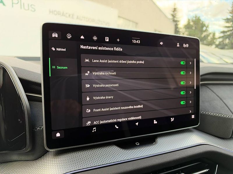 Škoda Kodiaq Sportline 2,0 TDI 142 KW 4x4 7 - fotka 17 z 34