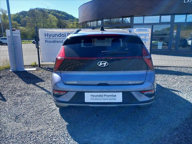 Hyundai Bayon 1,2 l STYLE MT - fotka 8 z 21