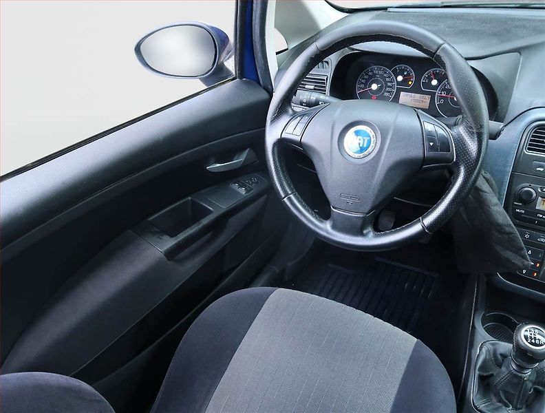 Fiat Punto (2007) 1.4, po STK, udržované - fotka 7 z 14