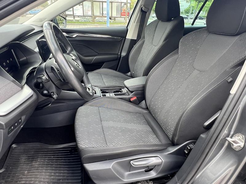 Škoda Octavia (2023) 2.0TDi 110kW DSG Style - fotka 9 z 15