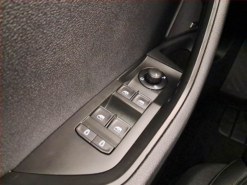Škoda Superb (2018) Style Plus 2.0 TDI, Automat - fotka 18 z 23