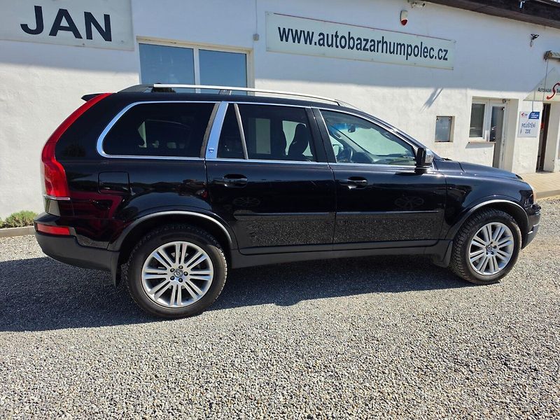 Volvo XC90 (2010) 2.4 D5 AWD 7míst,Rozvody,Navi - fotka 2 z 25
