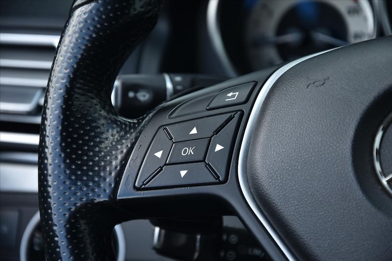 Mercedes-Benz Třídy E 220 CDI COUPE LED ČR - fotka 15 z 24