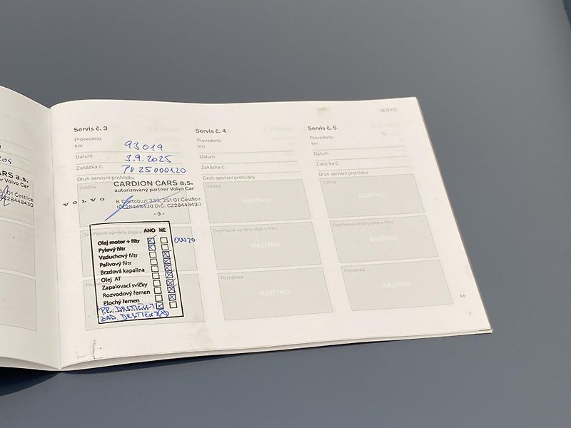 Volvo XC90 B5 AWD BRIGHT PLUS AUT CZ 7m - fotka 63 z 63