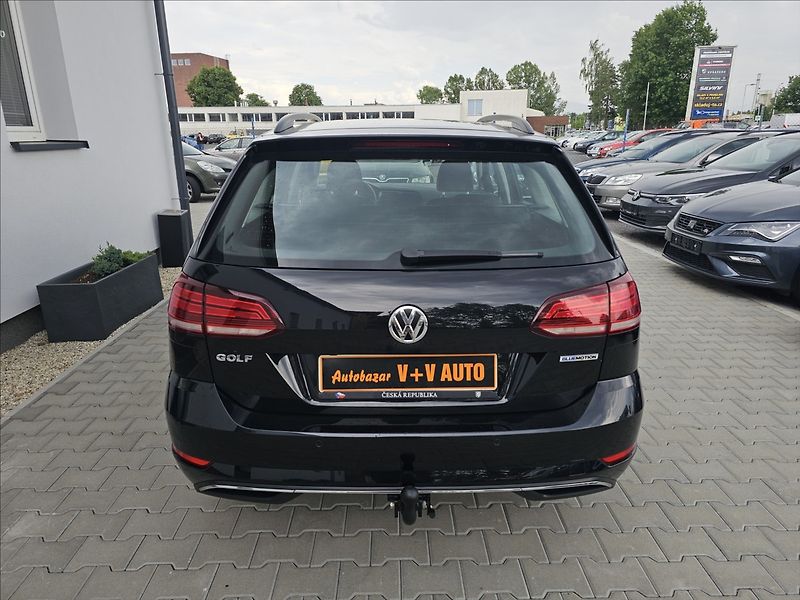 Volkswagen Golf VII 1,5TSi DSG Comfortline - fotka 7 z 43