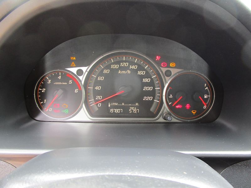 Honda CR-V 2,2D-103KW-4x4-BEZ DPF - fotka 11 z 17