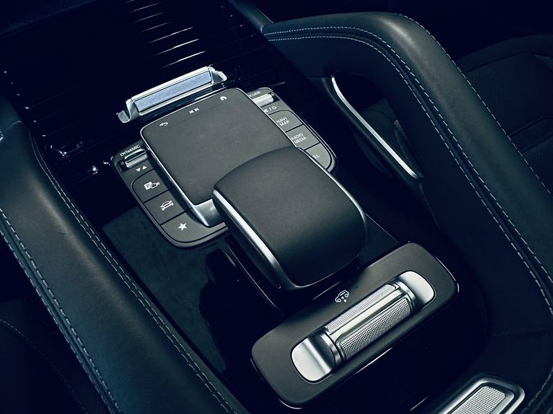 Mercedes-Benz GLE (2024) 53 AMG*4M*ZÁRUK*CARBON*MASÁŽ* - fotka 24 z 48