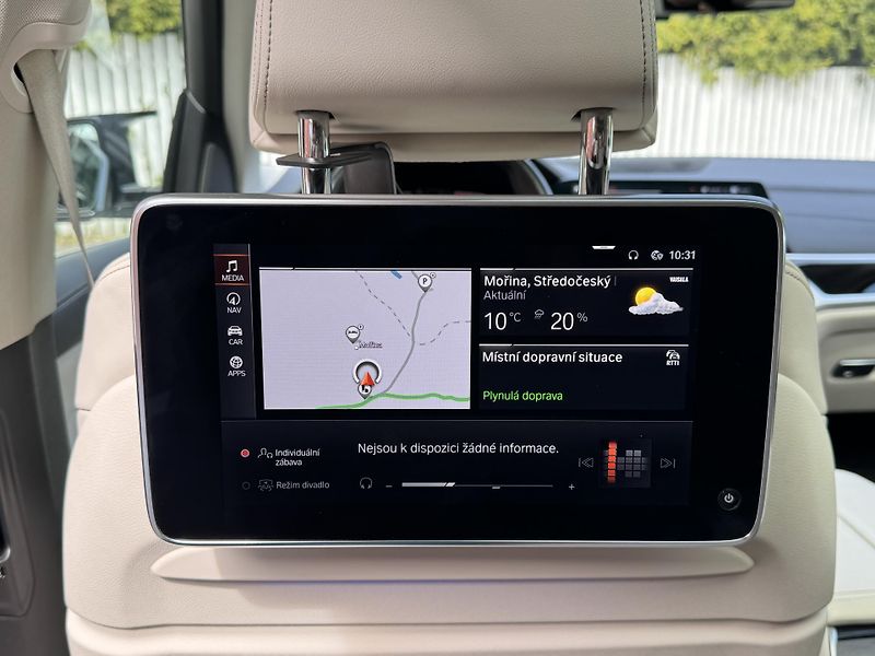 BMW X7 40xD-R22-SKY-LCD-NOČNÍ V-ČR - fotka 32 z 44