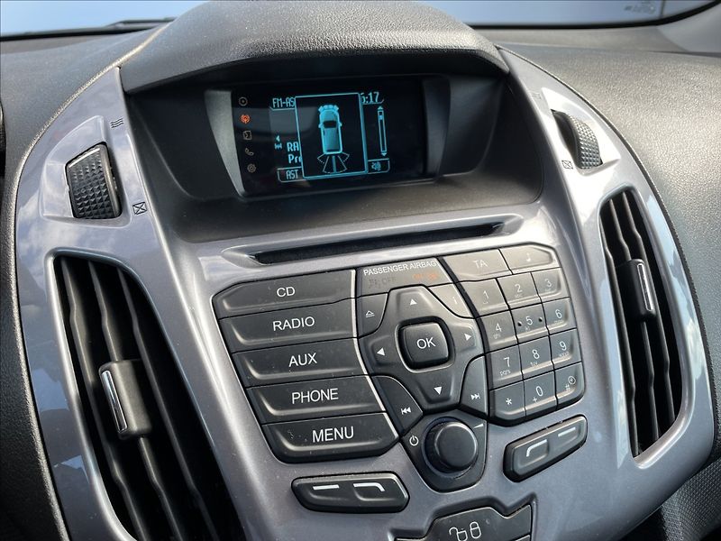 Ford Tourneo 1,5 TDCi ZÁRUKA 7.MÍST,ČR. - fotka 13 z 24