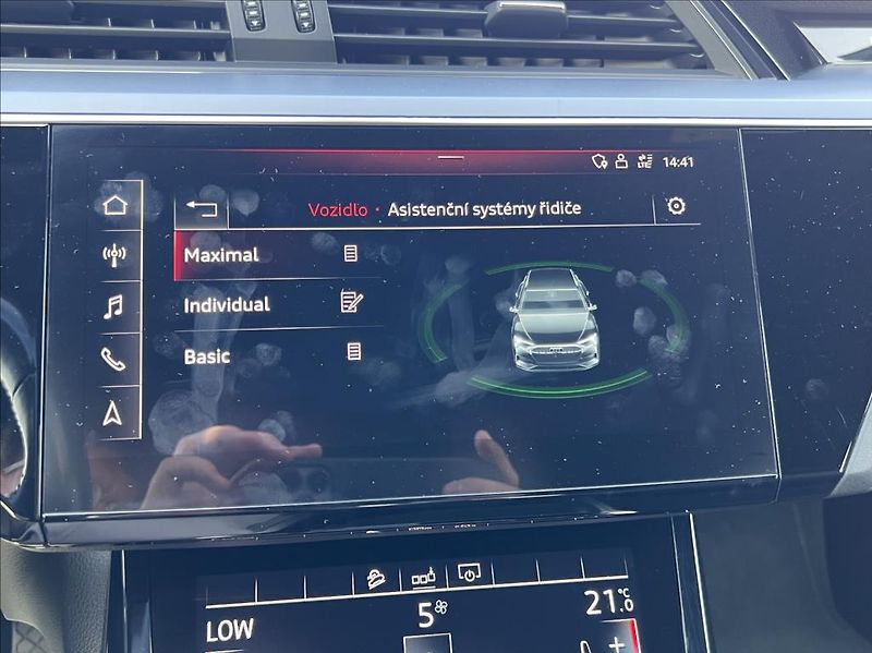 Audi e-tron 50 Quattro Proline Limited - fotka 35 z 38