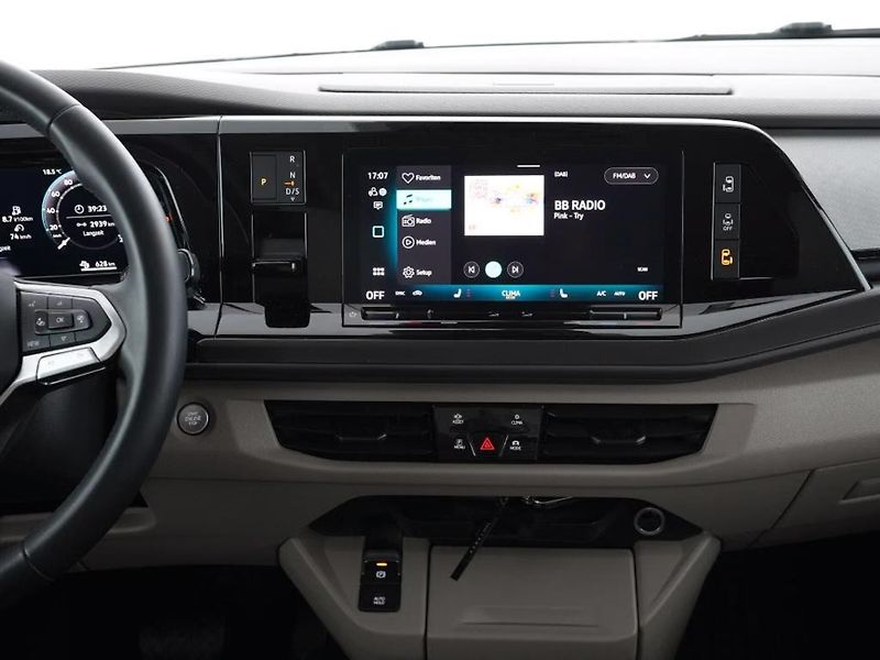Volkswagen Multivan eHybrid 4M Kam ACC El.dveře 7m - fotka 7 z 8