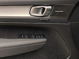 Volvo XC40 (2026) B4 AUT DARK PLUS - náhled 26