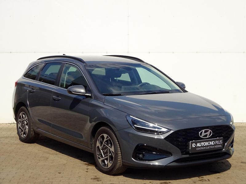 Hyundai i30 1.5 T-GDi 103kW DCT Style - fotka 6 z 20