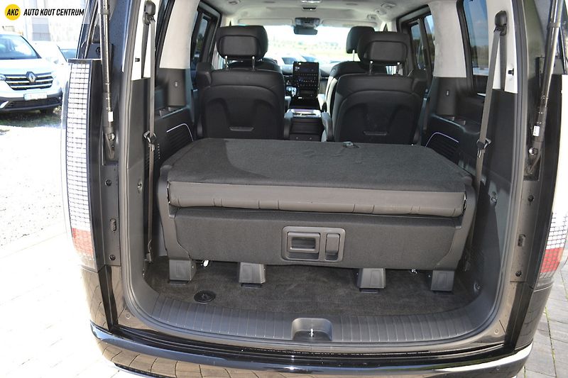 Hyundai Staria 25 HEV 7WG LUXURY - 7 MÍST PAN - fotka 40 z 82