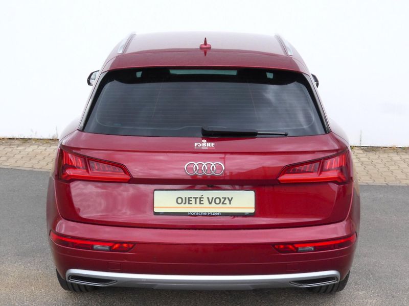 Audi Q5 2.0 TDI 140 KW quattro - fotka 12 z 28