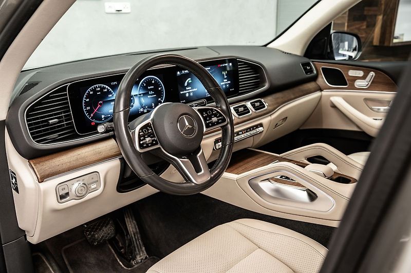 Mercedes-Benz GLE 4Matic, MBUX, 360°, tažné - fotka 13 z 30