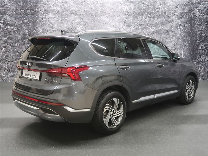 Hyundai Santa Fe 2,2 CRDi Smart 1.majitel CZ - fotka 4 z 31