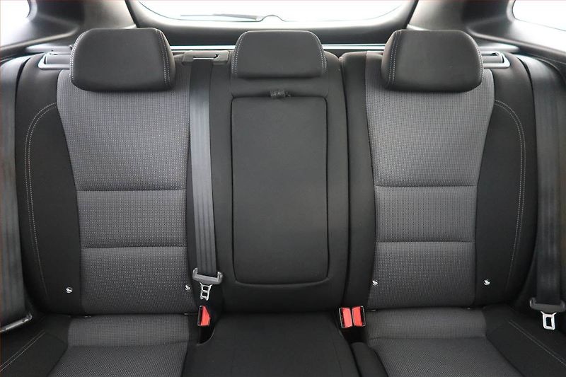 Hyundai i30 (2016) 1.6 MPI, Tempomat - fotka 10 z 18