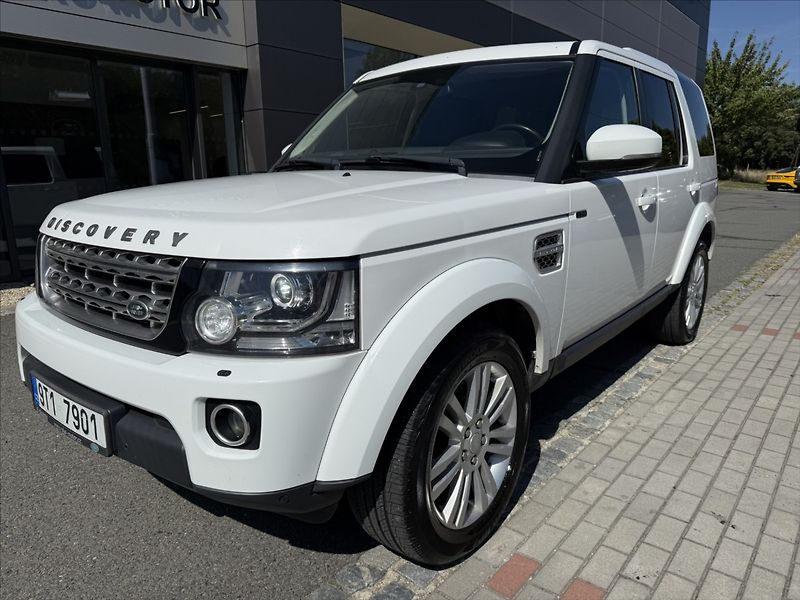 Land Rover Discovery 3,0 4 TDV6 HSE - fotka 2 z 23