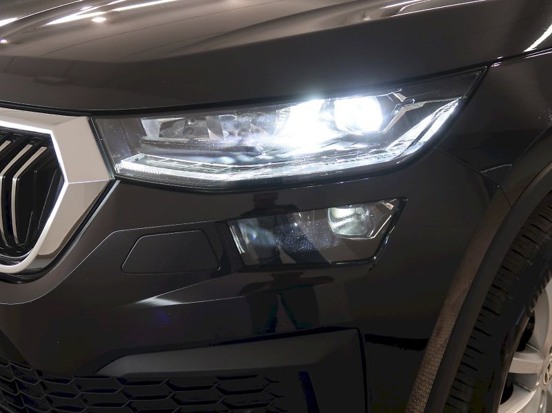 Škoda Kodiaq (2023) STYLE 2.0TDI 110KW DSG NAVI TA - fotka 10 z 43