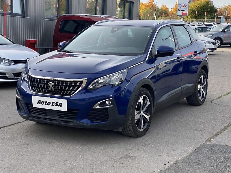 Peugeot 3008 (2018) 1.5 HDi, Active, AT, navi - fotka 3 z 20