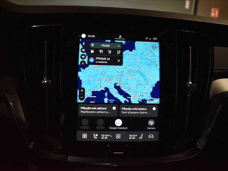 Volvo S60 2,0 B5 AWD Ultra Pano,Headup - fotka 17 z 25