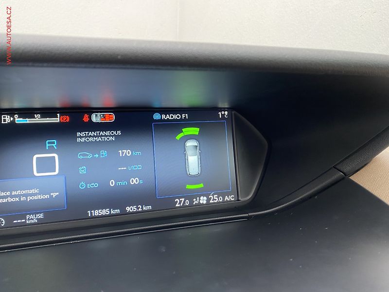 Citroën Grand C4 Picasso (2015) 2.0HDI, ČR, Intensive, AT - fotka 17 z 18