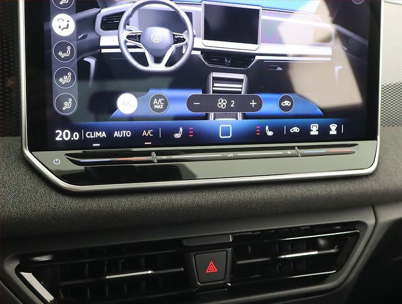Volkswagen Tiguan (2025) Elegance 1.5 eTSI - fotka 22 z 22