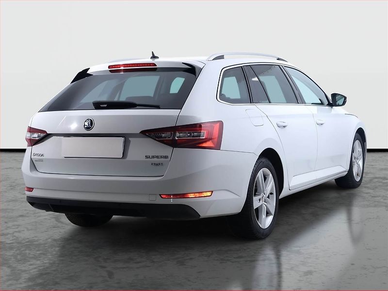 Škoda Superb (2016) Style 2.0 TDI, 4X4, Automat - fotka 5 z 23