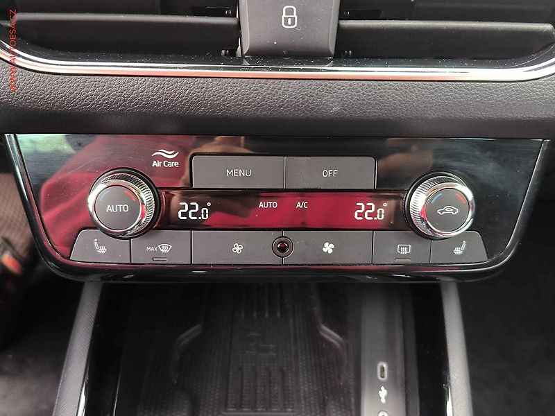 Škoda Kamiq (2024) 1.0TSi, 1.maj,ČR, DSG, LED - fotka 19 z 29