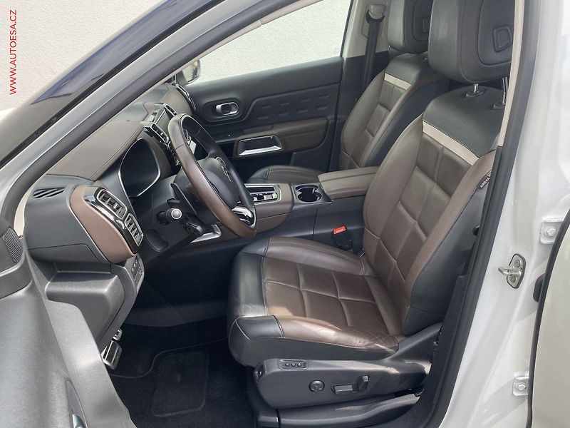 Citroën C5 Aircross (2019) 1.6 PT, Shine, AT, LED, panor - fotka 9 z 19