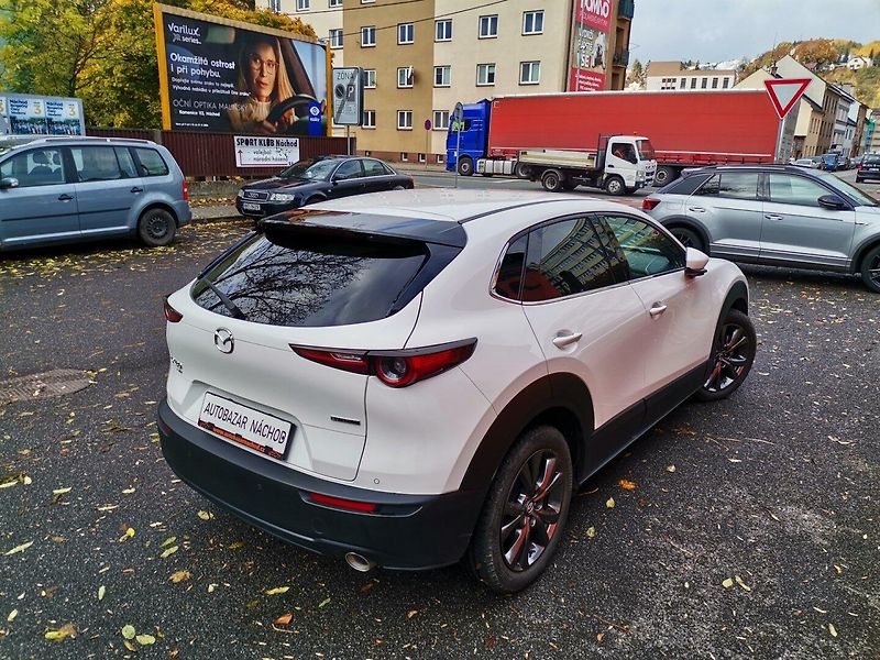 Mazda CX-30 (2021) 2.0i 137kw AUT 4x4 Kamery ČR - fotka 24 z 26