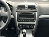Škoda Octavia 1,8 TSI 152PS  II FL Family - náhled 24