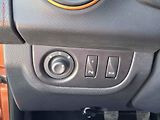 Dacia Sandero (2018) 0.9 TCe Stepway, Celebration - náhled 12