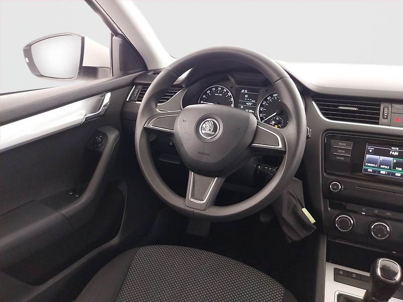 Škoda Octavia (2015) Ambition 1.6 TDI, po STK - fotka 7 z 17