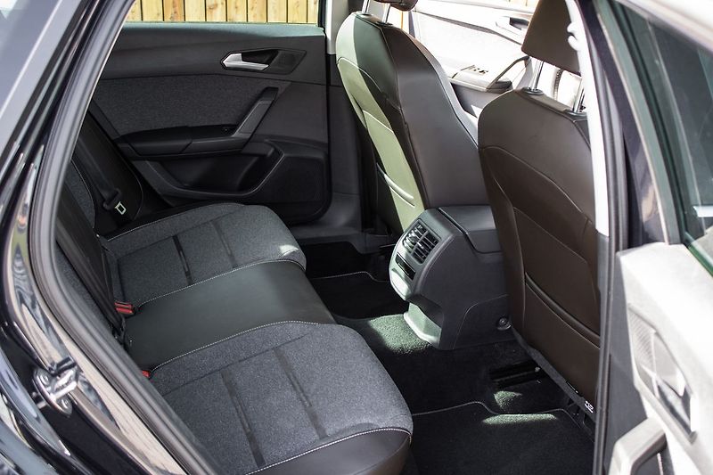 Seat Leon - fotka 24 z 29