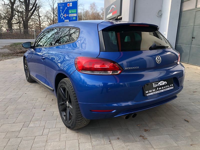 Volkswagen Scirocco (2012) 2.0 Sport - fotka 7 z 42