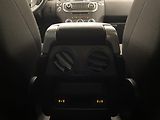 Land Rover Discovery 3.0 TDV6 S AWD AUT CZ - náhled 33