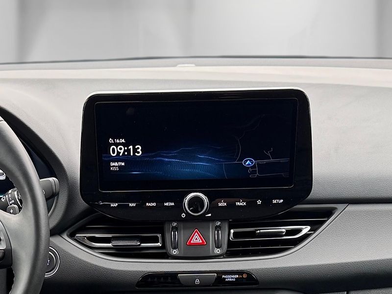 Hyundai i30 (2025) 1,5 T-GDi 103 kW STYLE - fotka 18 z 24
